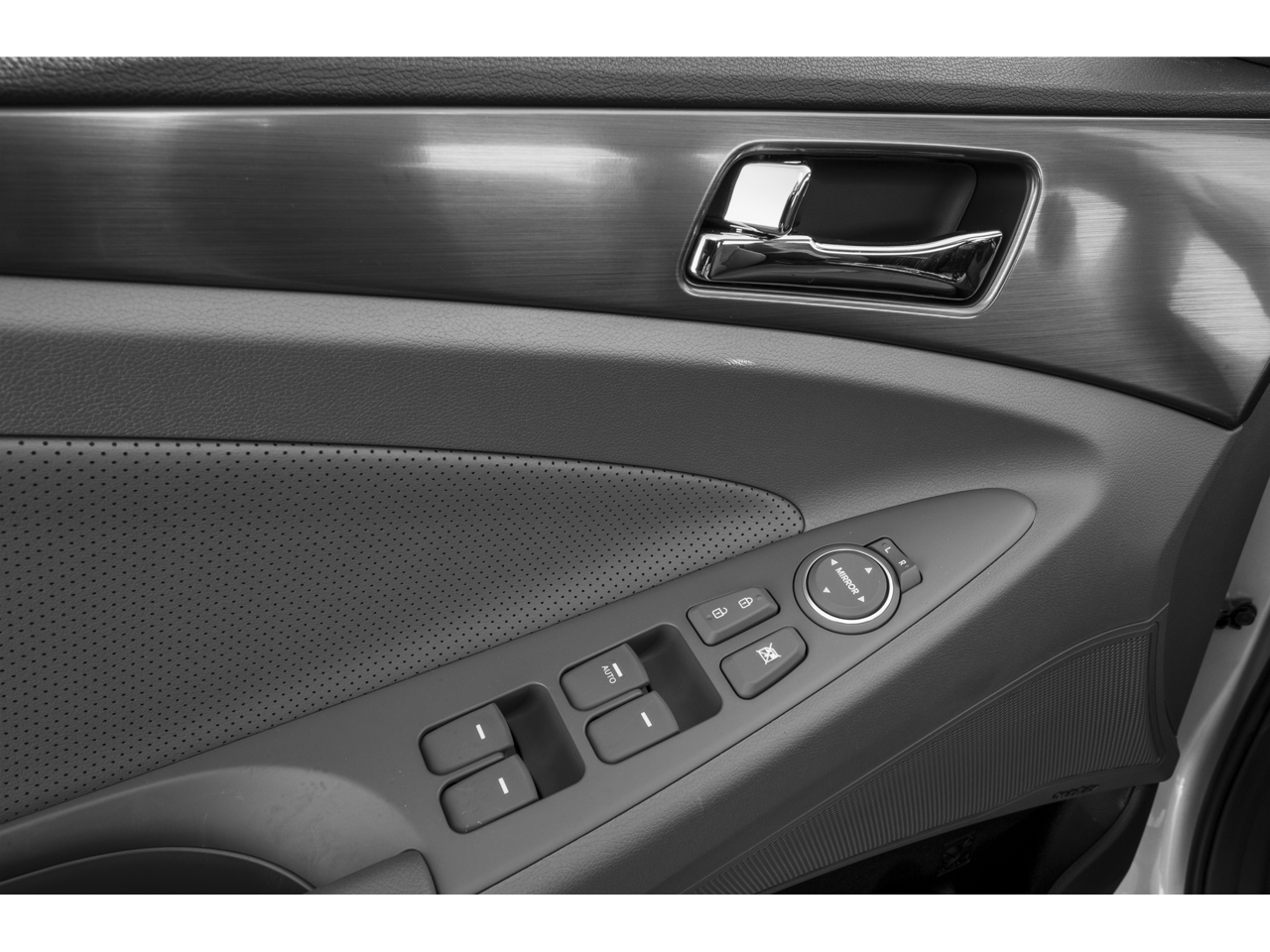 2015 Hyundai SONATA HYBRID Base