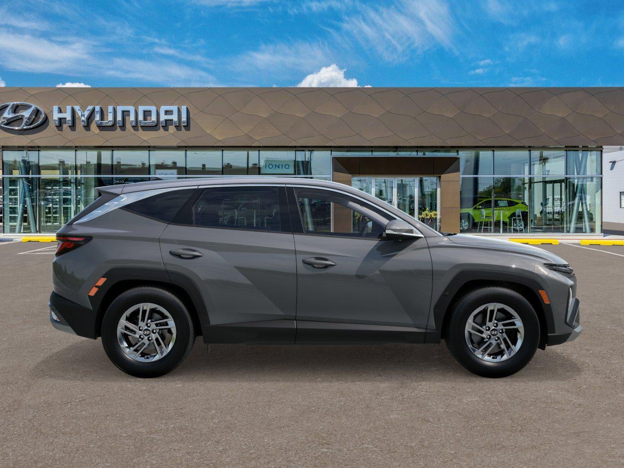 2026 Hyundai TUCSON SE FWD