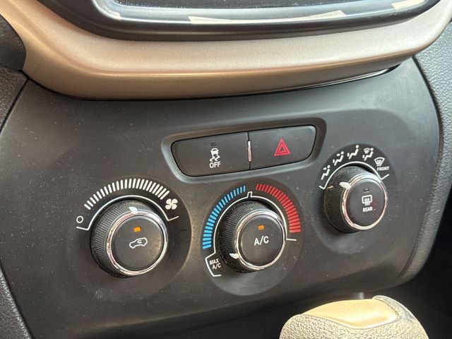 2015 Jeep Cherokee Sport