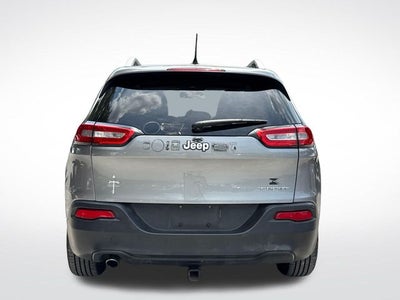 2015 Jeep Cherokee Sport