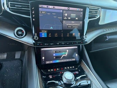 2022 Jeep Grand Wagoneer Series II