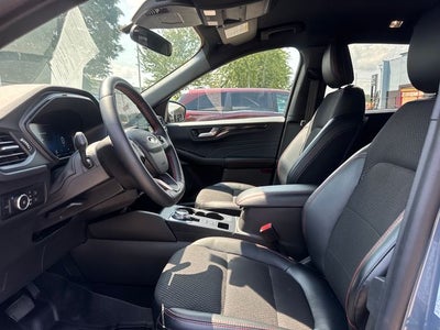 2025 Ford Escape ST-Line Select