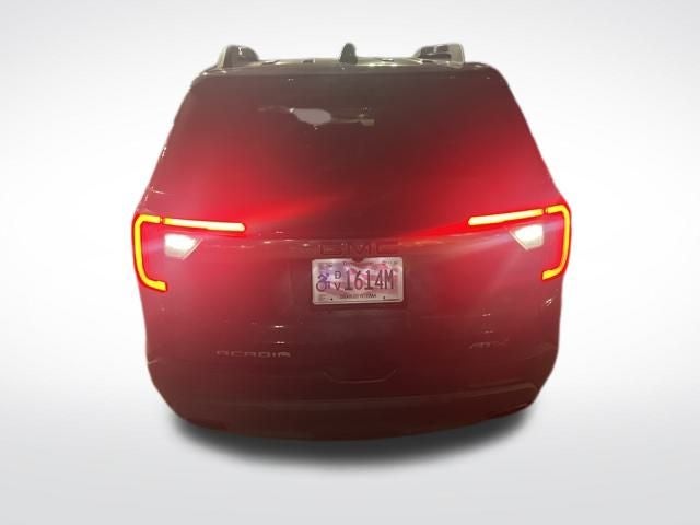 2022 GMC Acadia AT4