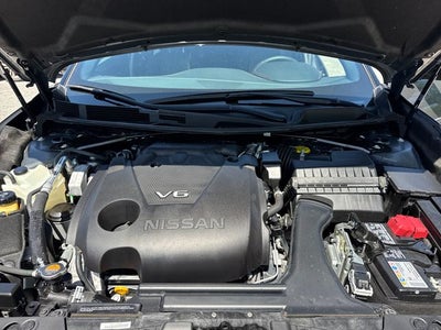 2023 Nissan Maxima SR