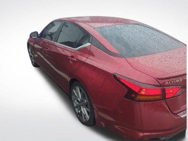 2023 Nissan Altima 2.0 SR