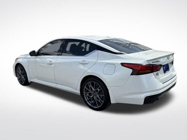 2023 Nissan Altima 2.0 SR