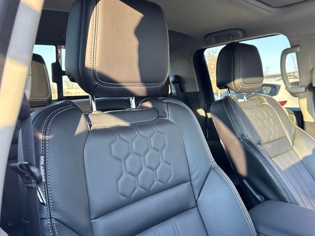 2024 Nissan Frontier SL