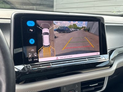 2024 Volkswagen Atlas Cross Sport 2.0T SEL Premium R-Line