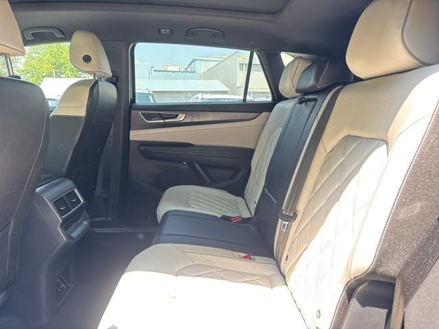 2024 Volkswagen Atlas Cross Sport 2.0T SEL Premium R-Line