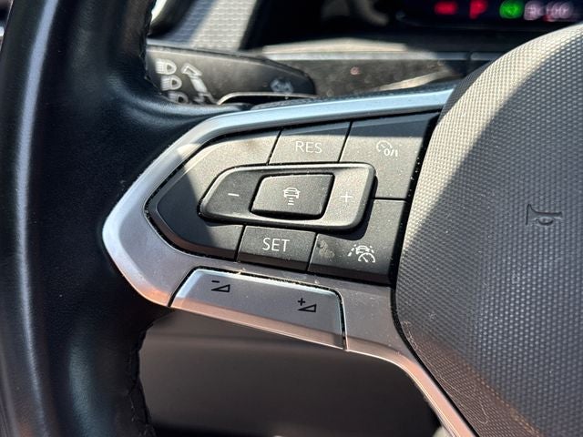 2024 Volkswagen Atlas Cross Sport 2.0T SEL Premium R-Line