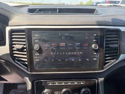 2023 Volkswagen Atlas 3.6L V6 SE w/Technology