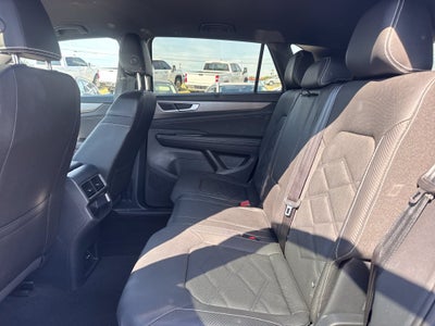 2026 Volkswagen Atlas Cross Sport SE w/Technology
