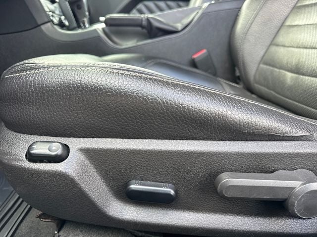 2012 Ford Mustang V6 Premium