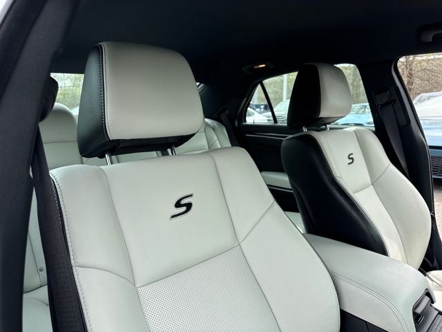 2021 Chrysler 300 S