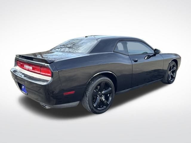 2013 Dodge Challenger SXT