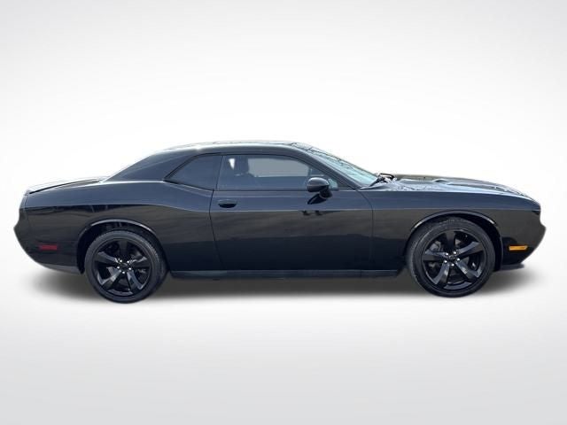 2013 Dodge Challenger SXT