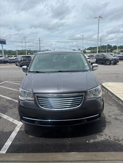 2015 Chrysler Town & Country Touring-L