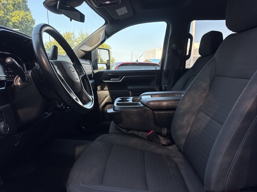 2025 Chevrolet Silverado 2500HD LT