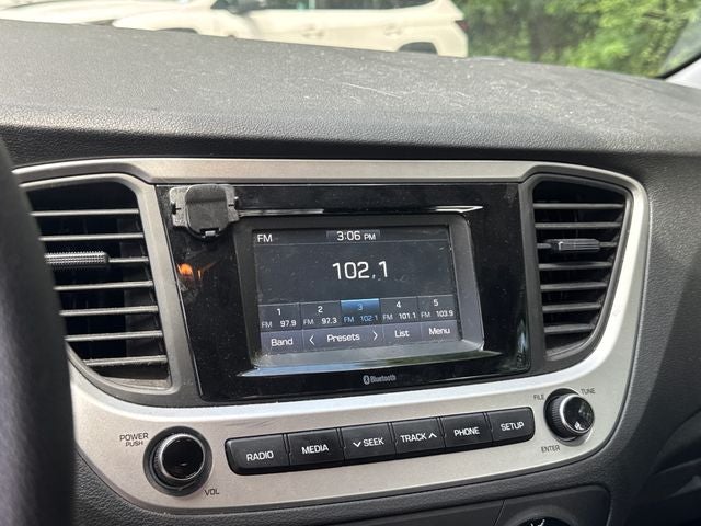 2022 Hyundai ACCENT SE