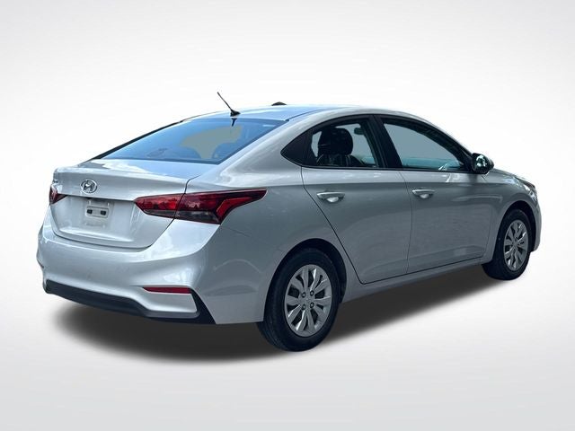 2022 Hyundai ACCENT SE