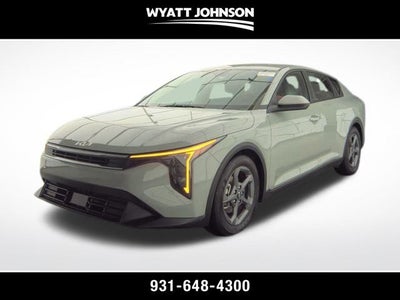 2025 Kia K4 LXS