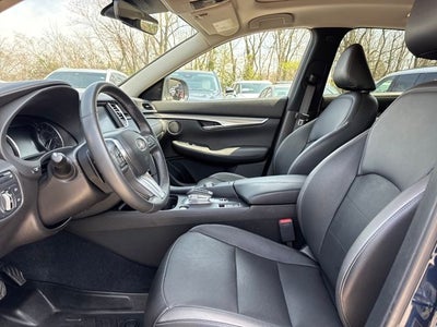 2023 INFINITI QX50 LUXE
