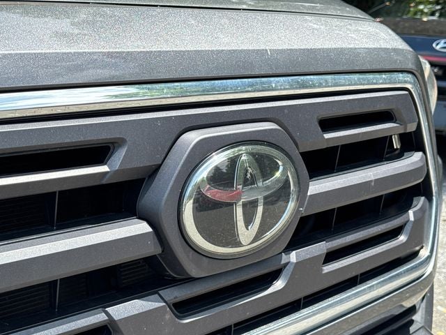 2019 Toyota Tacoma SR5 V6