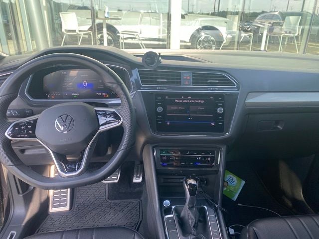 2024 Volkswagen Tiguan 2.0T SE R-Line Black