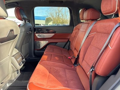 2024 Lincoln Nautilus Black Label