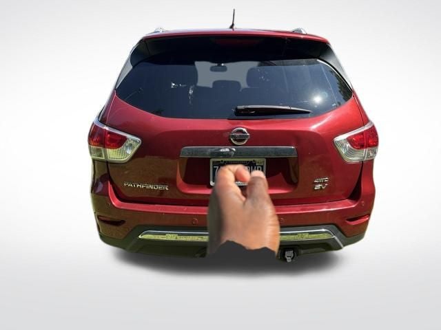 2016 Nissan Pathfinder SV
