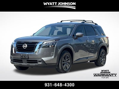 2023 Nissan Pathfinder SV