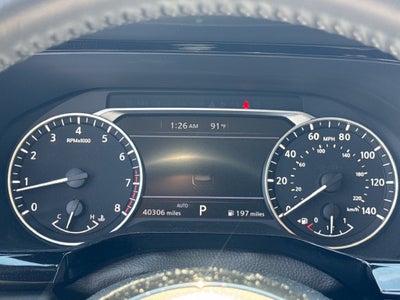 2023 Nissan Pathfinder SV