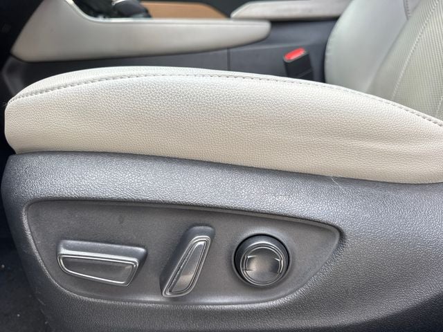 2024 Toyota Grand Highlander Base
