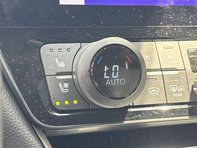 2024 Toyota Grand Highlander Base