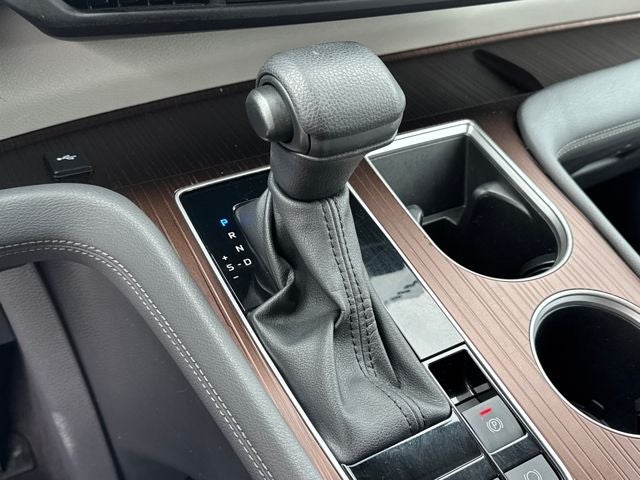2024 Toyota Sienna LE 8 Passenger