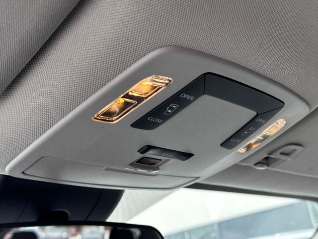 2024 Toyota Sienna LE 8 Passenger