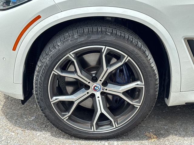 2023 BMW X5 M50i