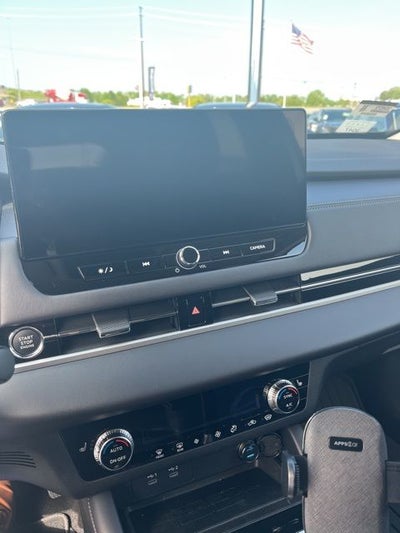 2025 Mitsubishi Outlander ES