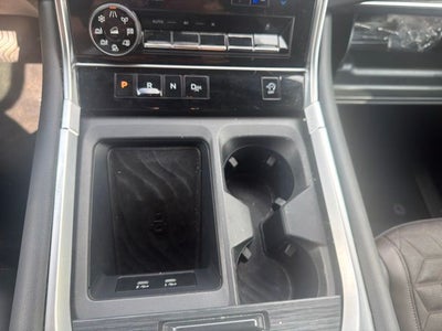 2025 Nissan Armada Platinum