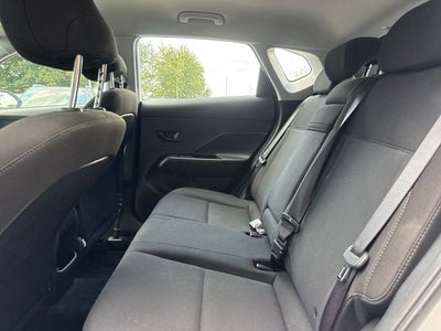 2025 Hyundai KONA SE