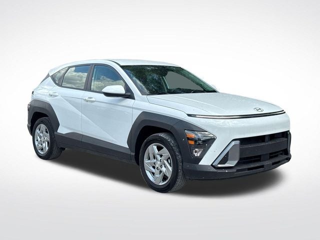 2025 Hyundai KONA SE