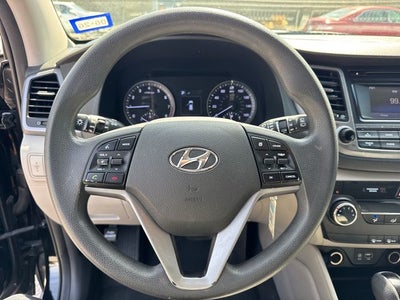 2017 Hyundai TUCSON SE