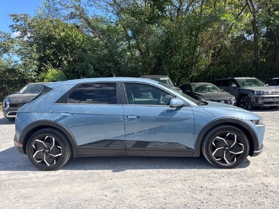 2024 Hyundai IONIQ 5 SEL