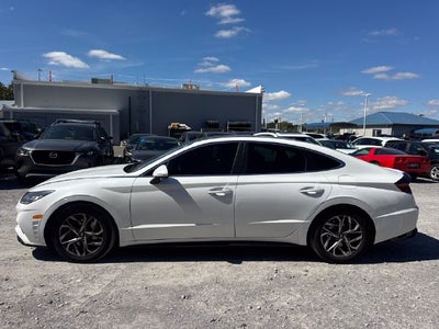 2022 Hyundai SONATA SEL