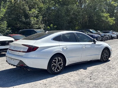 2022 Hyundai SONATA SEL
