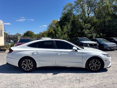 2022 Hyundai SONATA SEL