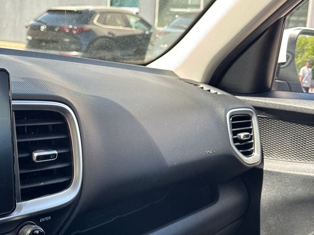 2020 Hyundai VENUE SEL