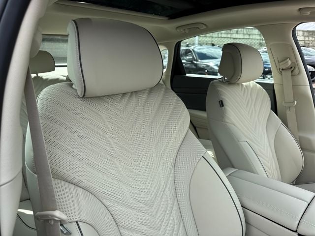 2025 Genesis G80 3.5T