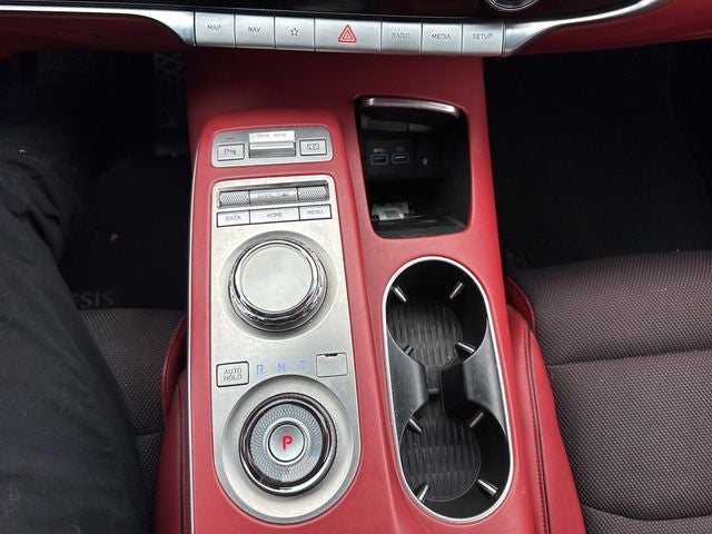 2023 Genesis GV70 2.5T