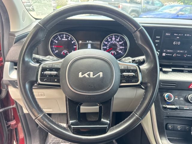 2023 Kia Carnival LX Seat Package